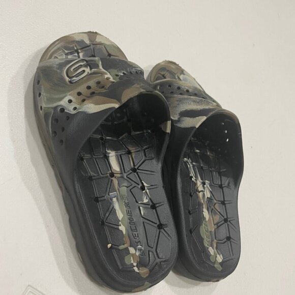 SKECHERS CAMOUFLAGE SLIDES KIDS SZ 12 RANGER CAMO SLIDE ON VERSATILE COMFORT - Picture 6 of 14